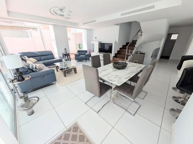 Chalet 4 habitaciones 334m² en venta - Centro — 8