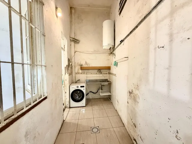 Encantadora Casa en La Marina del Port - Oportunidad para Reformar — 20