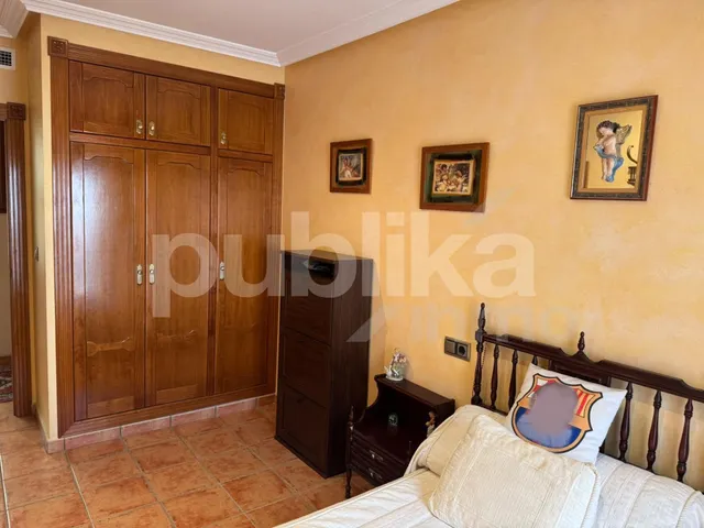 Casa 4 habitaciones 439m² en venta - CENTRO — 31
