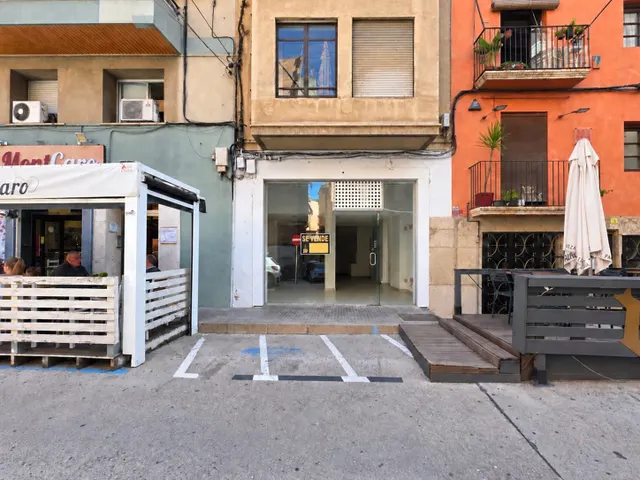 Local comercial de 111 m2 en pleno centro de Tortosa — 16