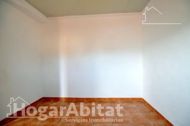 ¡PLAYA DE DAIMUS! ÁTICO DÚPLEX ACOGEDOR Y EXTERIOR CON BALCÓN Y TERRAZA — 49