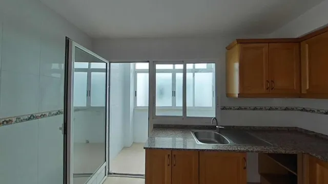 Piso 4 habitaciones 140m² en venta - Villafranqueza — 25