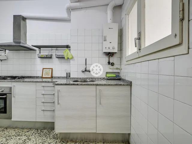Piso en venta junto a Sagrada Familia. — 10