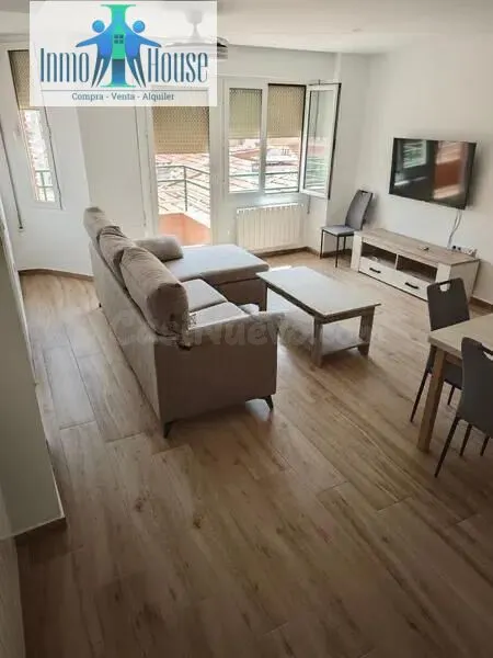 PISO EN VENTA ZONA FRANCISCANOS — 3