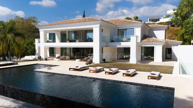 Chalet 7 habitaciones 1282m² en venta - Marbella