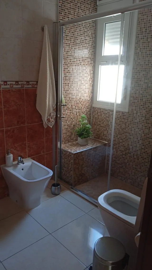 Guarchacho. Piso 3 habitaciones, 2 baños, 2 terrazas, garaje, 2 cocinas — 10