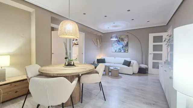 PISO VENTA SALAMANCA. Urbis te ofrece un piso reformado en venta en Garrido Sur, Salamanca. — 9