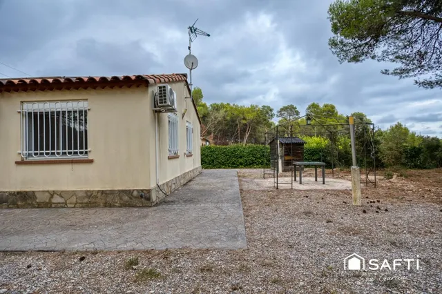 Casa con potencial ubicada en parcela 1000 m² Querol - foto 5