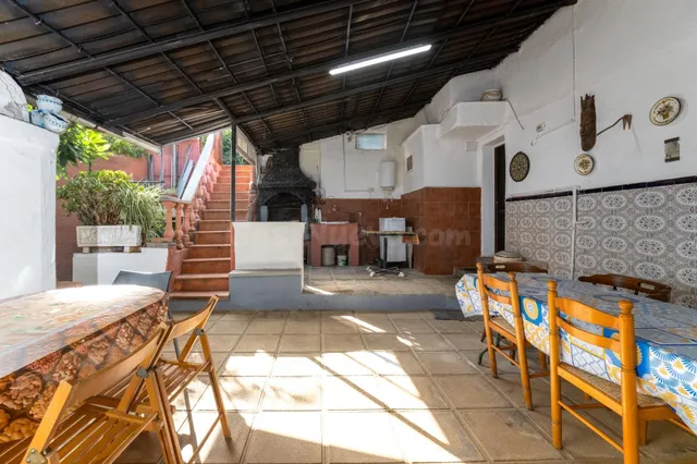 Finca rústica con casa terrera y vistas al mar en tierra del trigo, los silos — 17