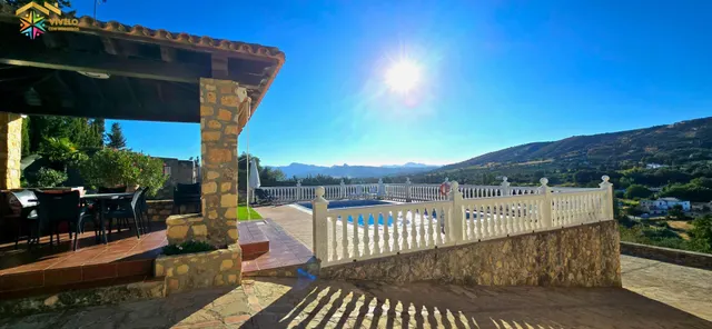 Casa de campo con piscina, privacidad y espectaculares vistas a la Sierra — 44