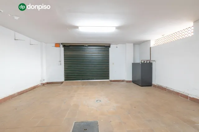 Exclusiva vivienda con piscina en la zona del Serrallo con piscina comunitaria — 47