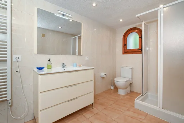 Villa Bosque. Villa de cinco dormitorios en venta en Jávea. — 18