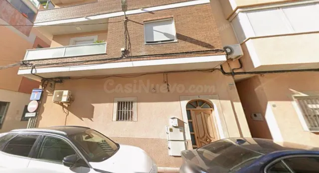 Se vende Piso OKUPADO en Calle Antonio Moraton Cerezo 1 Murc - foto 2
