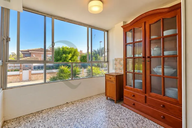 Piso en Bellavista, San Juan de Alicante, con 3 dormitorios, terraza y parking, a 2km de la playa — 7