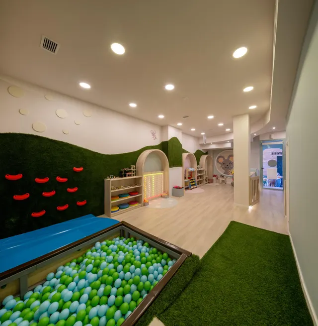 TRASPASO ESPACIO INFANTIL EN MÁLAGA | NEGOCIO EN FUNCIONAMIENTO | 130.000 € — 10
