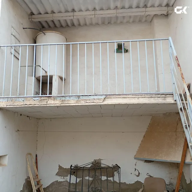Casa con alma en Zarcilla de Ramos: arcos, vigas y un patio que espera — 48