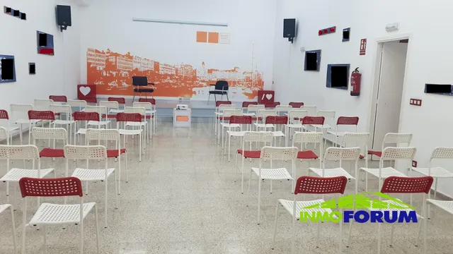 LOCAL EN ZALAETA Listo para rentabilizar COWORKING, centro d - foto 2