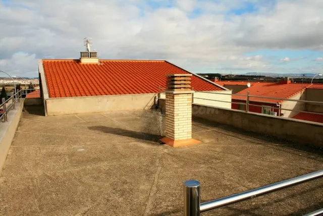 Chalet en venta - foto 5