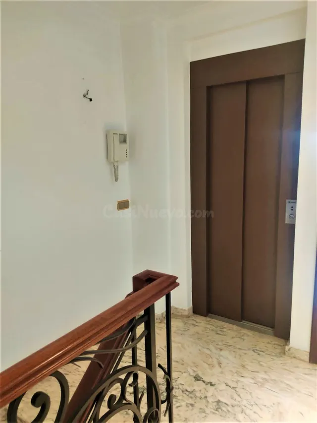 Casa 4 habitaciones 210m² en venta - Villa del río