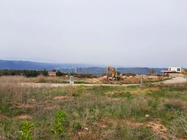 Terreno urbanizado de 637 m2 en Calders (Barcelona) - foto 5