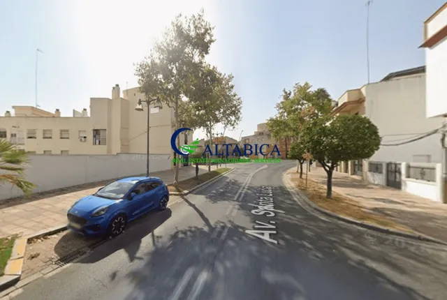 Local comercial en Venta en Alcala De Guadaíra Sevilla — 3