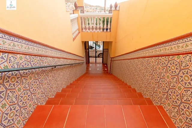 CASA CON VISTAS PANORAMICAS EN PUERTO DE LA TORRE — 43
