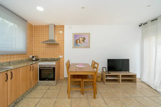 Propiedad con encanto en venta en Tossal Gros con tres villas, piscina privada y potencial infinito — 5