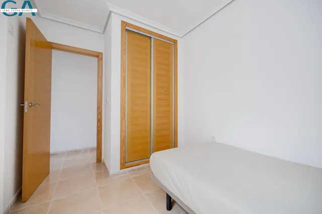 Apartamentos renovados en el centro de San Fulgencio — 24