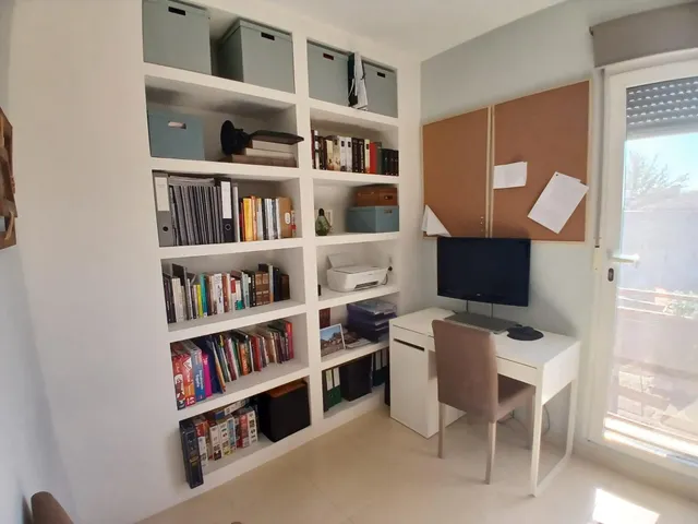 Fantástico adosado con garaje privado y patio en Carcaixent! — 9