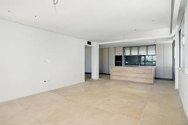 Apartamento de dos dormitorios bellamente reformado en la comunidad cerrada de Jardines de Andalucía — 20