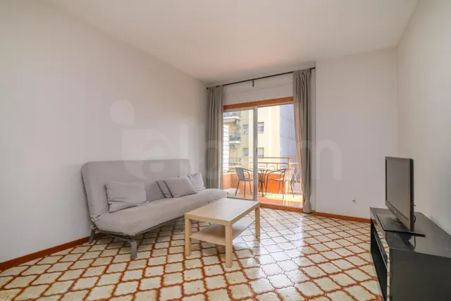 Amplio piso de 4 habitaciones con terraza, parking y trastero — 39