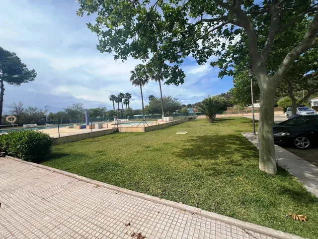 ADOSADO DE 3 habitaciones CON PARKING Y GRAN PISCINA COMUNITARIA CON JARDINES. — 38