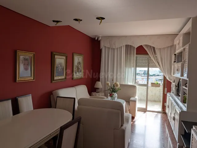 PISO EN ZONA ALMENDRAL — 3