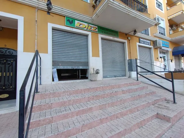 VENTA LOCAL COMERCIAL EQUIPADO DE NEGOCIO DE HOSTELERÍA - foto 2