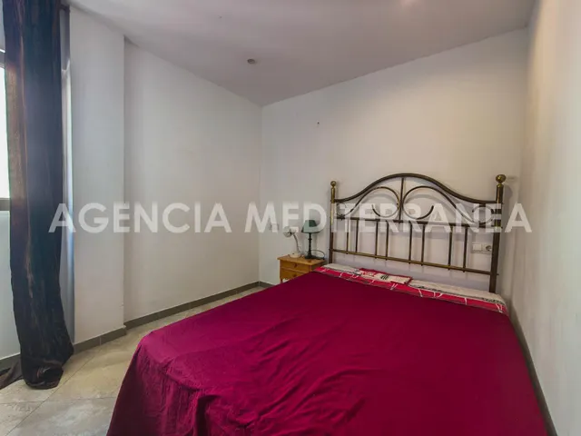 ¡Descubre esta encantadora vivienda, situada a pocos metros del Puerto de Valencia! — 6