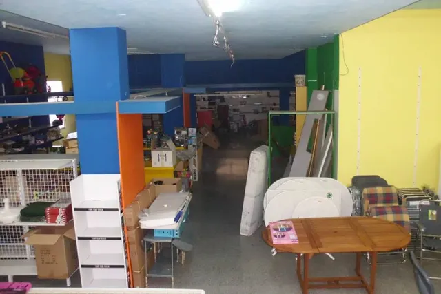 Local comercial en C/ Sant Jaume - Ontinyent — 3