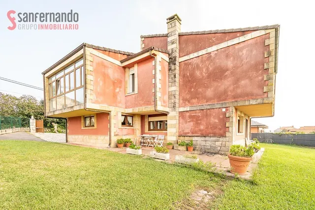 Chalet independiente en Soto de la Marina. Tu hogar muy cerca del mar. — 29