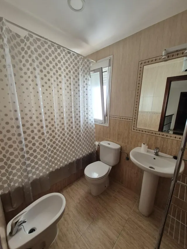 Alquiler de casa unifamiliar en zona el portichuelo — 10