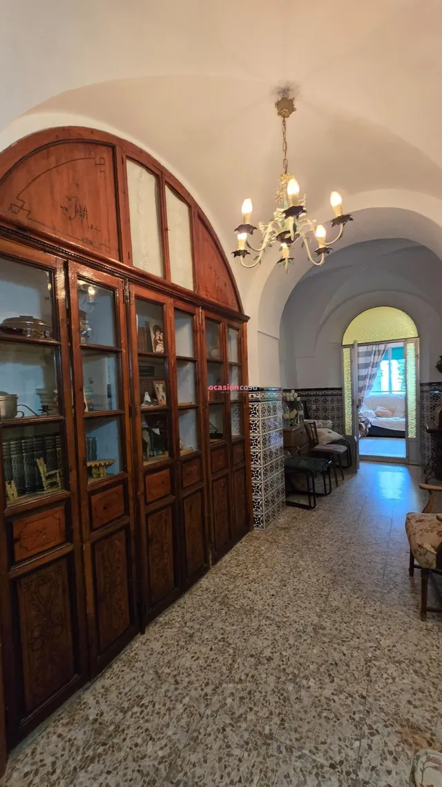 CASA CON TEJADO NUEVO EN VENTA — 15