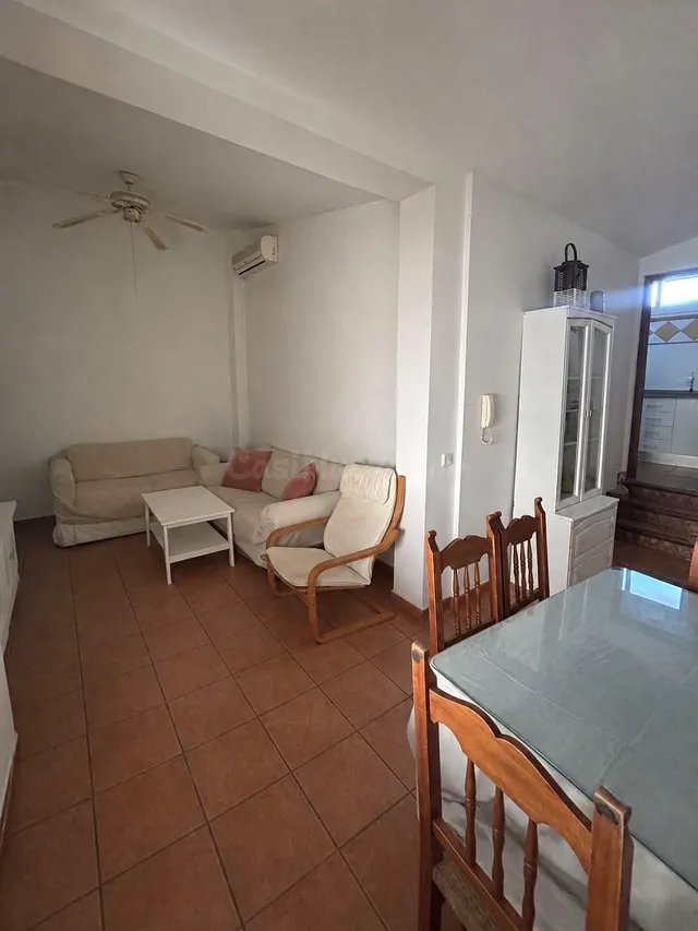 Piso en el centro de Utrera — 2