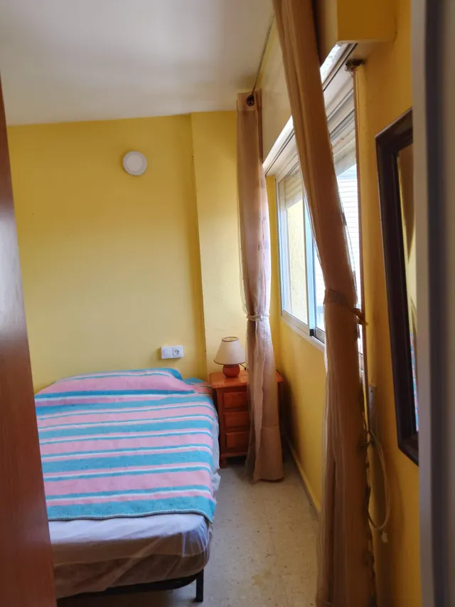 Piso con Vistas al Mar en el Paseo Marítimo de Fuengirola — 16