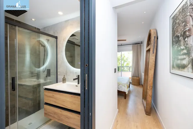 Exclusivo piso con terraza y vistas despejadas en El Serrallo. — 21