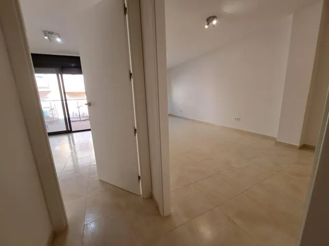 Ampli apartament seminou a segona línia de mar — 6