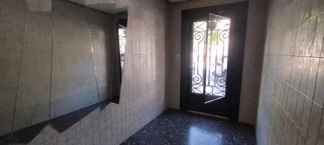 Amplio Piso en Elche - Ideal para Reformar e invertir! — 2