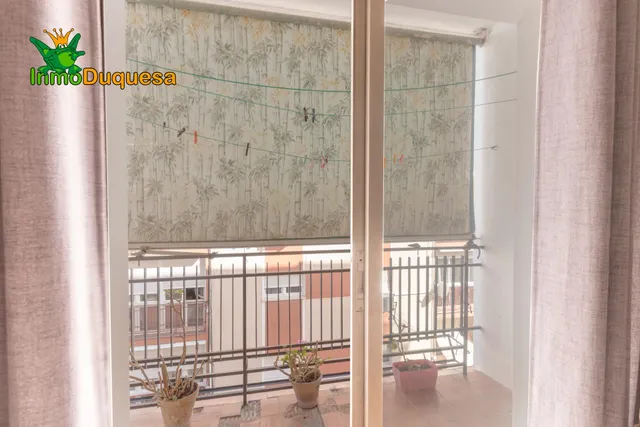 Piso de 3 dormitorios en calle Arabial — 23
