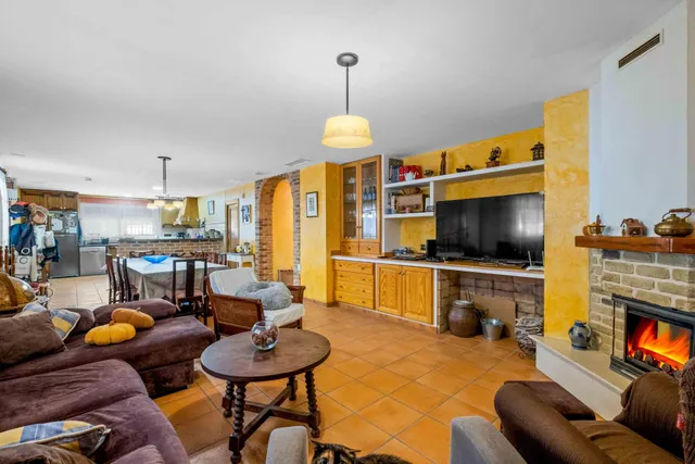 Preciosa finca Chalet con 4 dormitorios y 3.000 m2 de parcela vallada en la Robella — 27