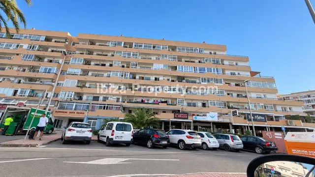 Espectacular ático con impresionantes vistas al mar y Santa Eulalia — 13