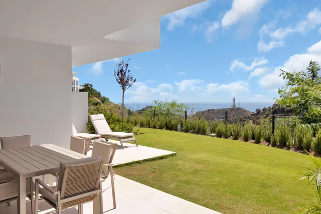 Apartamento 2 habitaciones 111m² en venta - Ojen pueblo