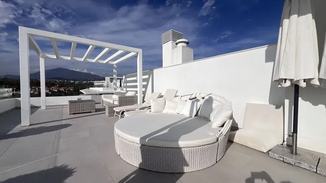 Ático 3 habitaciones 134m² en venta - Zona Las Mesas — 28