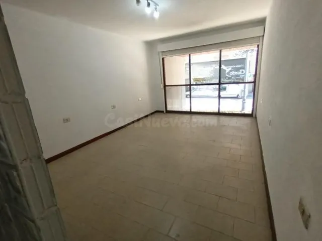 Inversión en García Barbón: Entresuelo exterior — 2